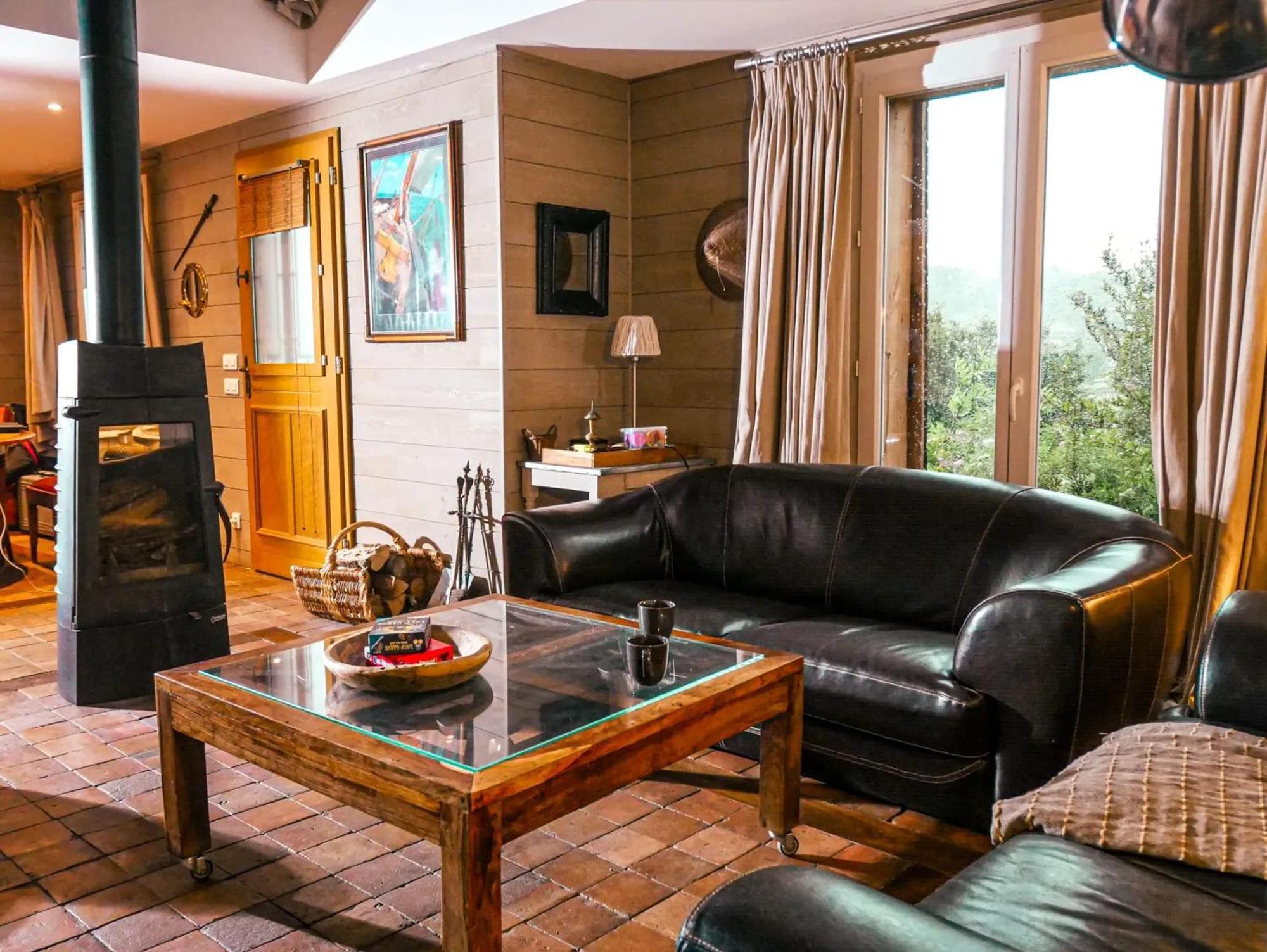 Chalet Chaleureux A Marigny-L'Eglise Avec Vue Sur Lac Et Montagne Экстерьер фото